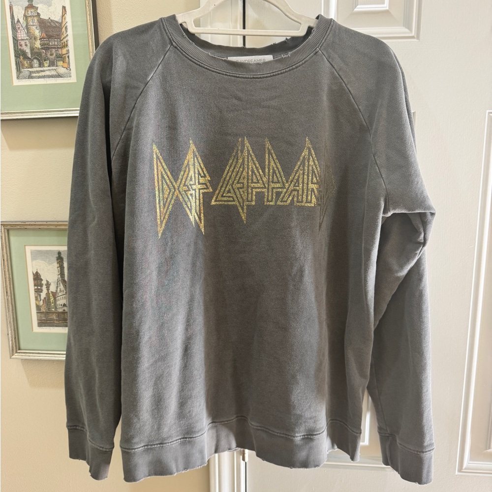 Daydreamer Gray Def Leppard Crewneck Sweatshirt